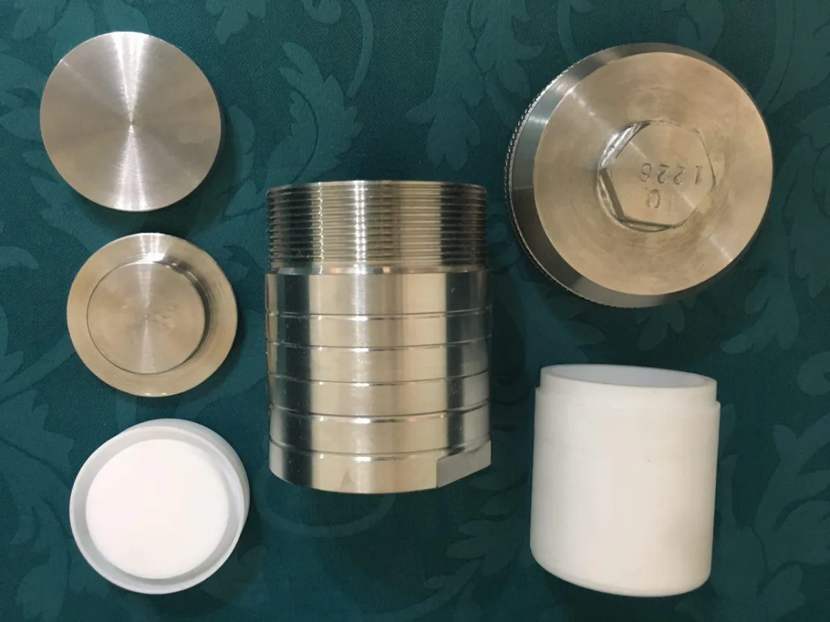راکتور هیدروترمال 50 سی سی